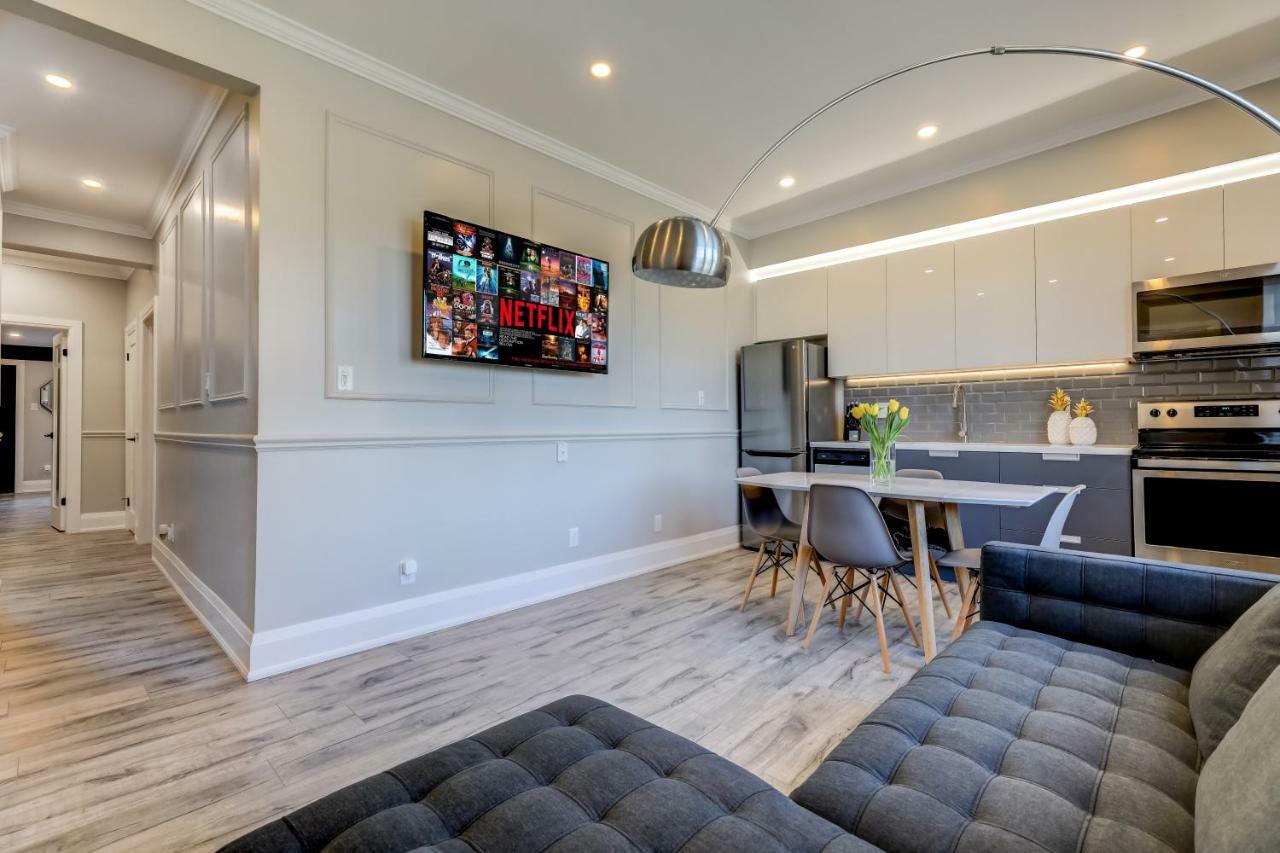 The Westlake Toronto Extérieur photo